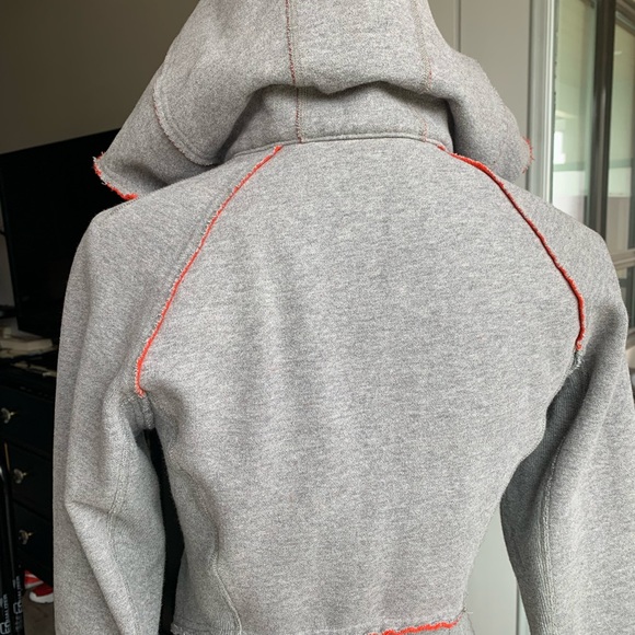 Lululemon jacket hoodie grey orange size 4 - Picture 13 of 16